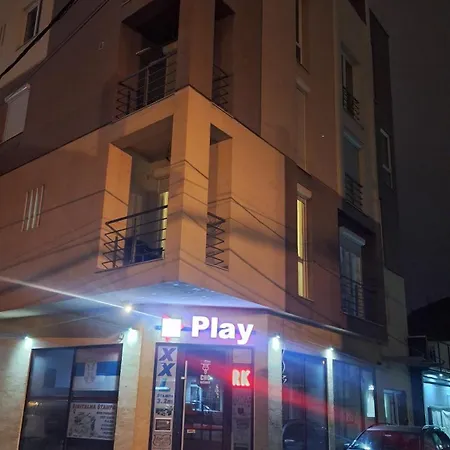 公寓 Play Paraćin